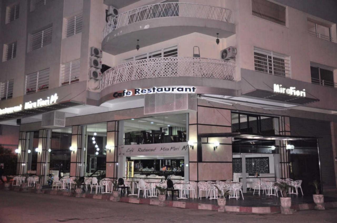 Val Fleuri Apartment With Balcony, קזבלנקה מראה חיצוני תמונה